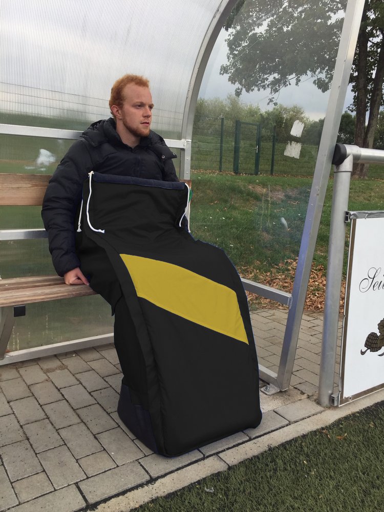 SPS-BAGPAD Kälteschutz in Vereinsfarben